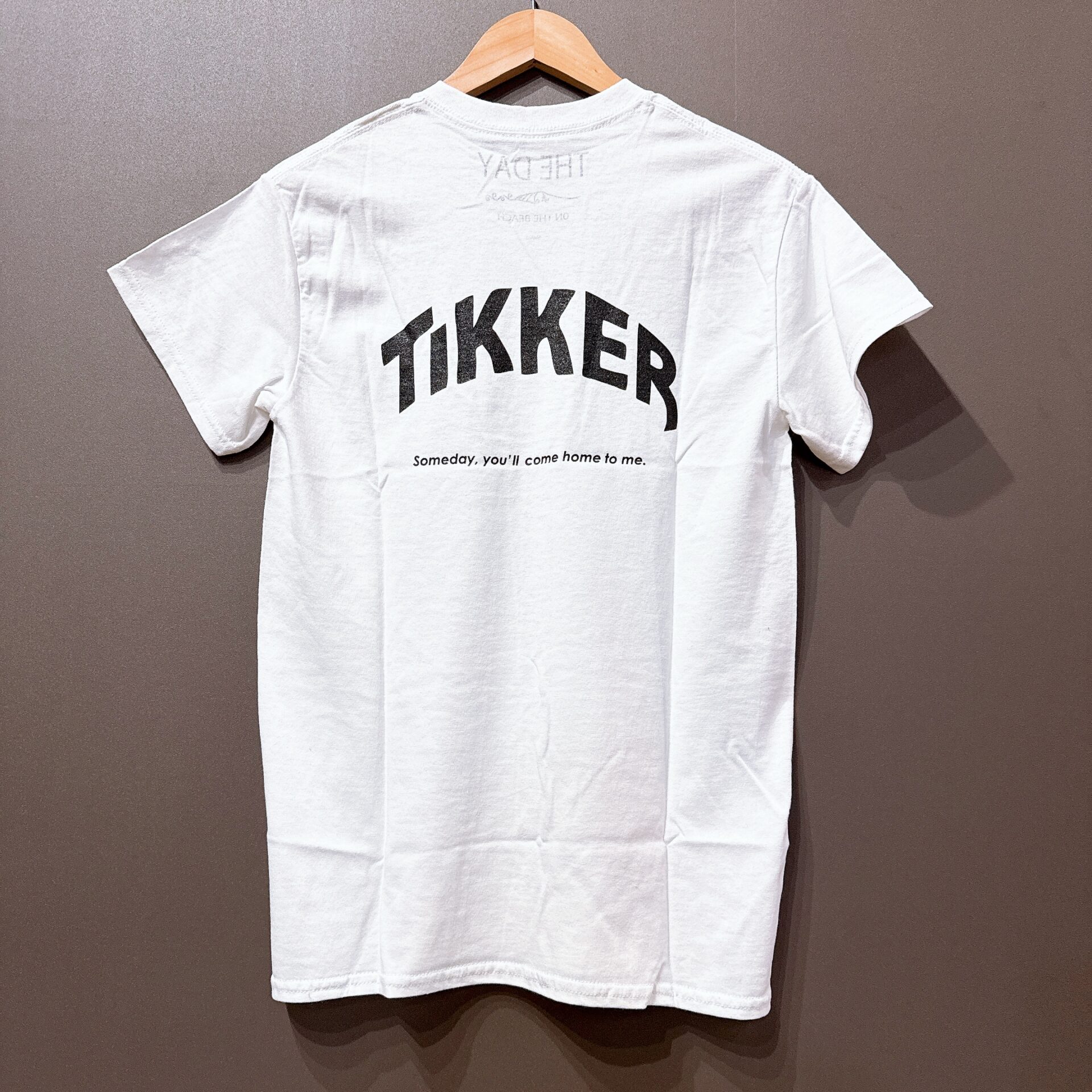 THE DAY ON THE BEACH × TIKKER コラボ Tシャツ - 画像 (7)