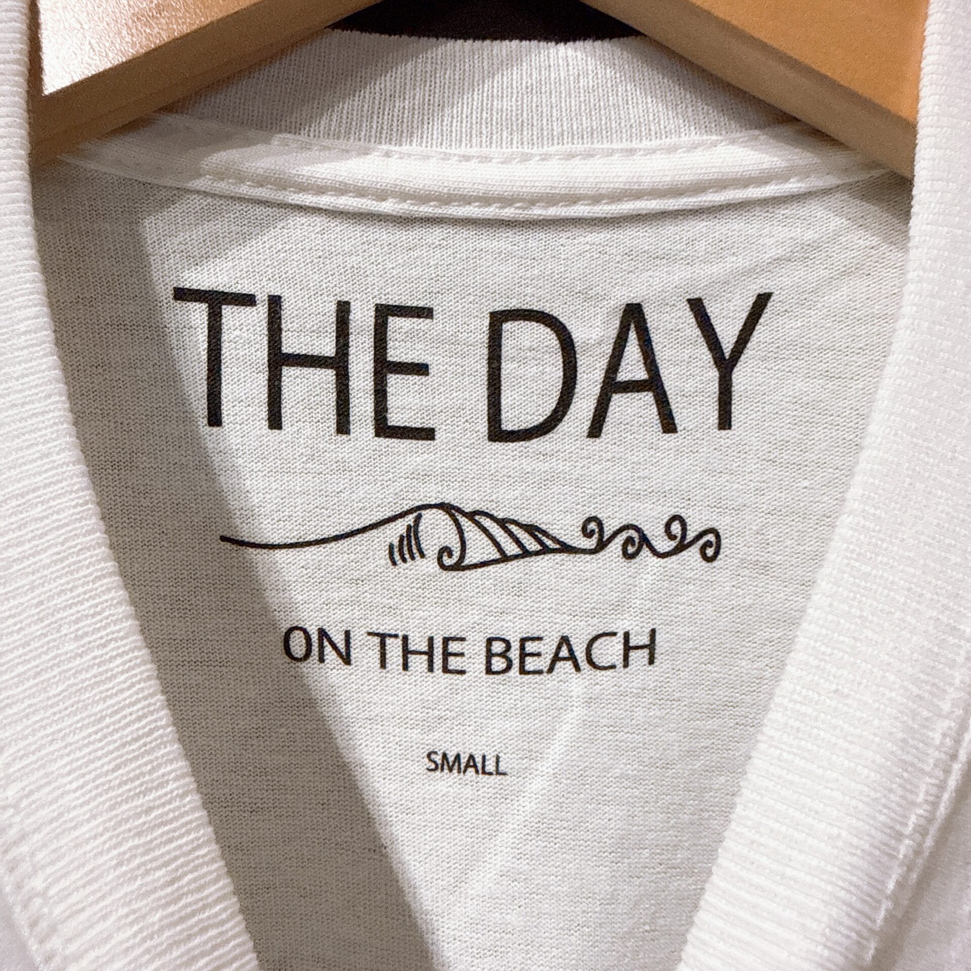 THE DAY ON THE BEACH × TIKKER コラボ Tシャツ - 画像 (8)