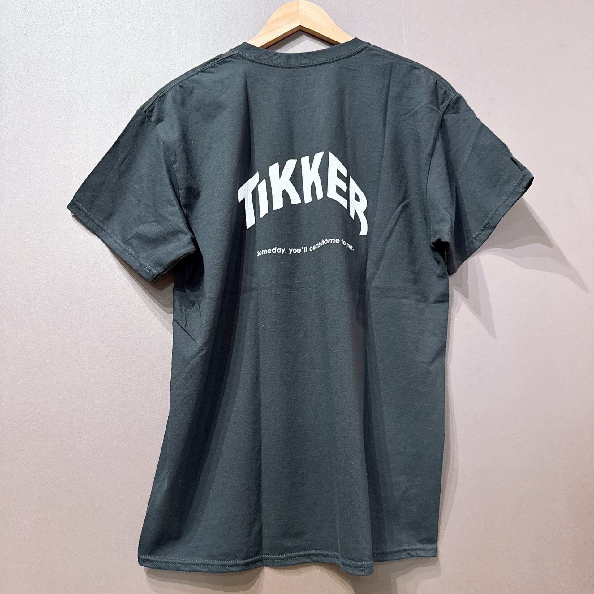 THE DAY ON THE BEACH × TIKKER コラボ Tシャツ - 画像 (3)